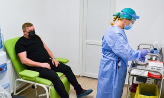 Primarul Dorin Lojigan s-a vaccinat împotriva COVID, dar nu la Câmpia Turzii