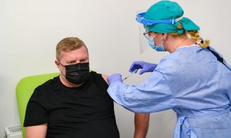 Primarul Dorin Lojigan s-a vaccinat împotriva COVID, dar nu la Câmpia Turzii