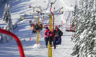 O fetiță de șase ani a căzut din telescaun. Un elicopter SMURD a fost trimis de urgență
