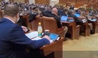 Liderul PSD, despre votul multiplu din Parlament: „A fost un gest reflex. Trebuie să modificăm legea”