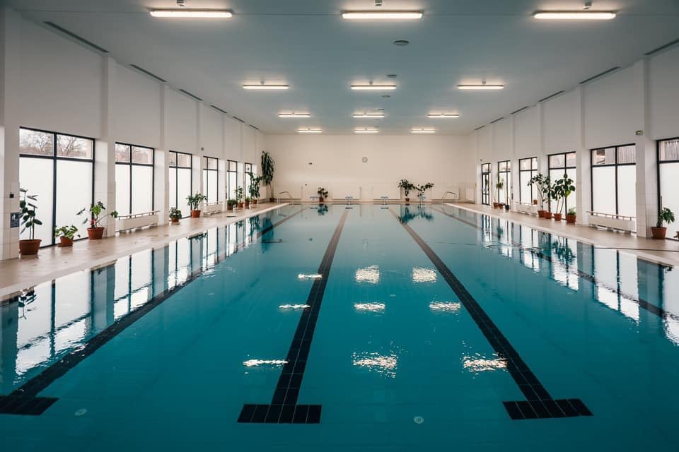 Bazin semiolimpic, cum nici în Cluj-Napoca nu este,  în Sâncraiu