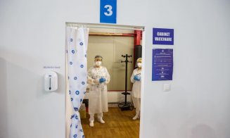 Numărul persoanelor infectate după vaccin: Aproximativ 4.000 după prima doză şi 500 după rapel