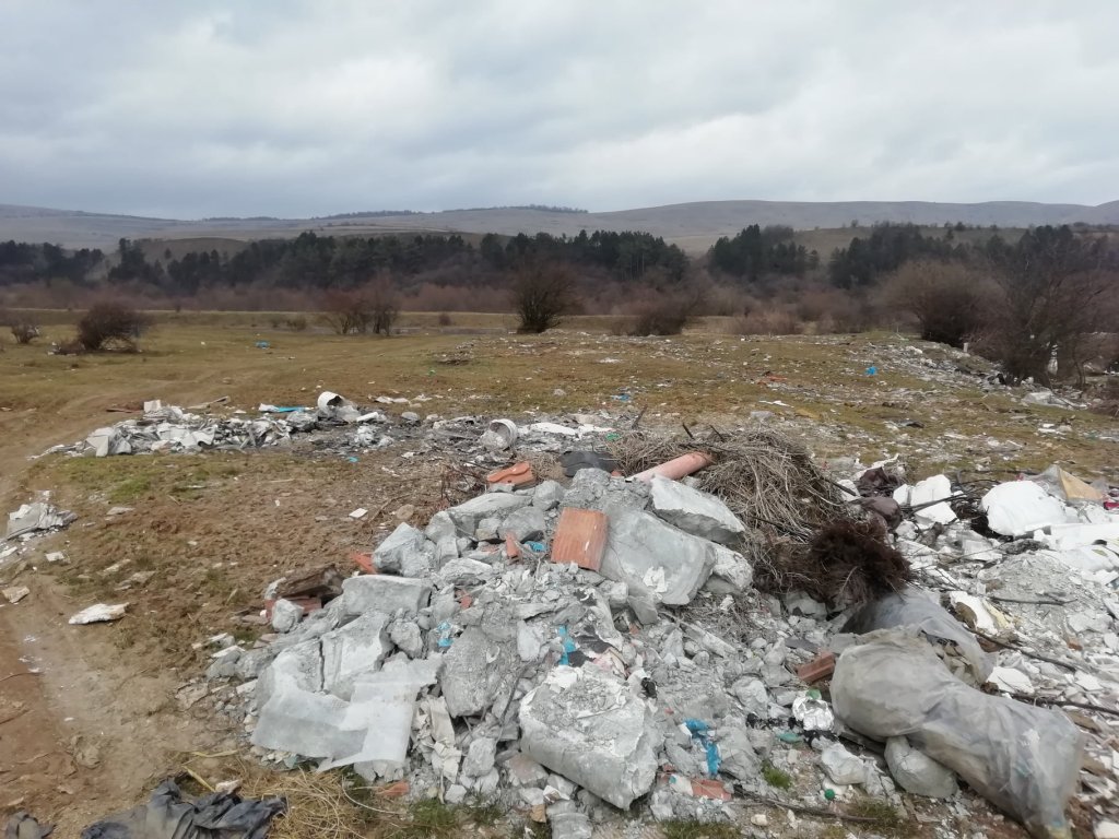 Someșul este din nou plin de gunoaie!