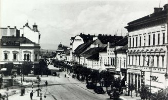 O altfel de primăvară la Cluj... Piața Unirii în perioada interbelică