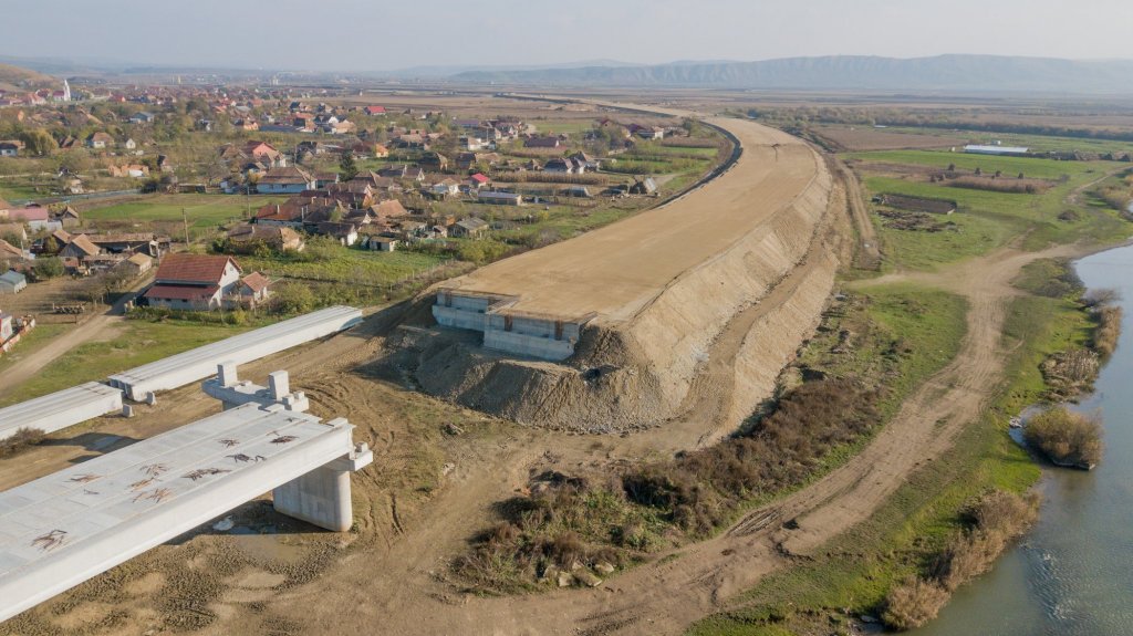 Despăgubiri imense pe autostrada Cluj - Mureș. Straco cere 100 milioane €
