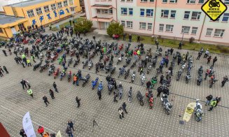 Spectacol motoristic pe străzile Clujului. Au rulat "cot la cot" cu polițiștii