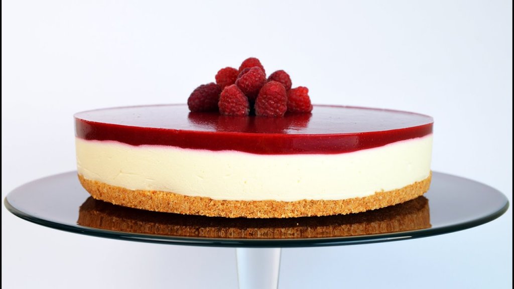 Desert de primăvară: Cheesecake fara coacere cu Zmeura