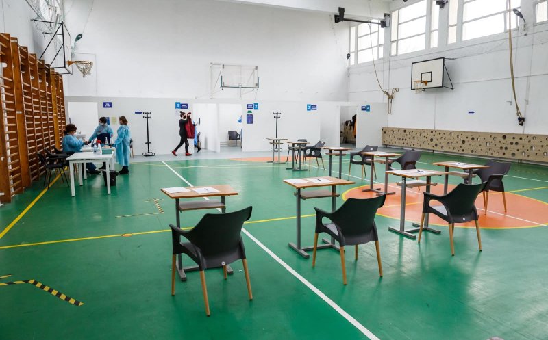 Noi centre de vaccinare, deschise de astăzi la Cluj/ 5.000 de locuri libere în județ