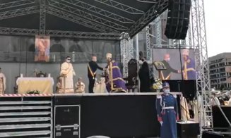 Noul episcop greco-catolic de Cluj-Gherla a fost înscăunat sâmbătă. Discurs superb al lui Boc la ceremonie