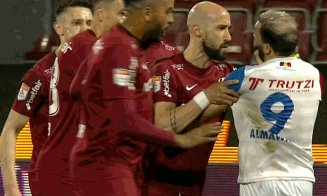 Fotbal cu ”scântei” în partida CFR - Botoșani. Jucătorii mai că s-au luat la bătaie pe teren