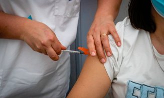 41.000 de români s-au vaccinat în ultimele 24 de ore. Aproape 2 milioane de români au primit deja două doze de vaccin