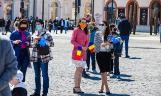 Cum a fost sărbătorită Ziua Europei la Cluj. Muzică militară și baloane colorate în Piața Unirii
