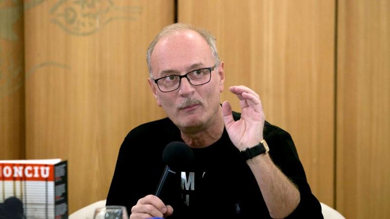 Actorul Toni Grecu, bolnav de COVID: „Sentimentul pe care l-am avut când am intrat în secția de COVID a fost că intru într-o ghenă”