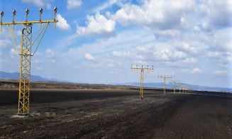 Clujenii de la Electrogrup pun sistemul de balizaj cu led pe Aeroportul Brașov
