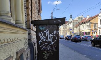 Staţiile CTP din Cluj-Napoca sunt "nişte coteţe", cu gherete de pe vremea răposatului