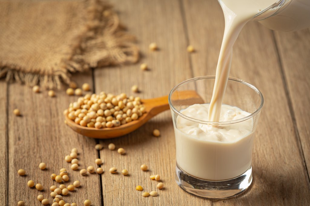 Decizie istorică. Se pot folosi denumirile lapte, unt, brânză și iaurt vegan