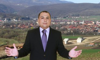 Băieții deștepți ai primarului din Gilău se pregătesc să se "înțepe" la resursele comunei. Gelu Topan tace