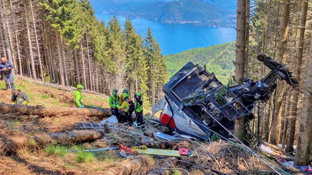 Român, martor la discuția dintre mecanicii care au făcut reparații la telecabina din Italia, înainte de accidentul în care au murit 14 oameni