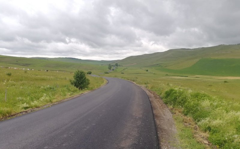 Consiliul Județean Cluj a finalizat lucrările de asfaltare pe DJ 161A Iuriu de Câmpie – Ceanu Mare