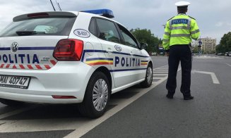 Pieton lovit de maşină în timp ce traversa strada