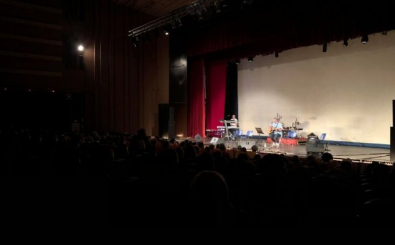 Duminică, ultima zi pe scena Casei de Cultură a Studenţilor, la prima ediţie Cluj Folk Fest. Mesajul lui Emil Boc