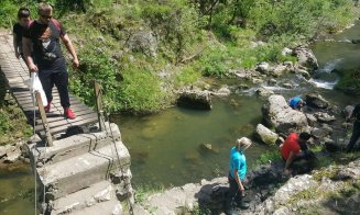Se închide un pod din Cheile Turzii. Urmează lucrări de reparații