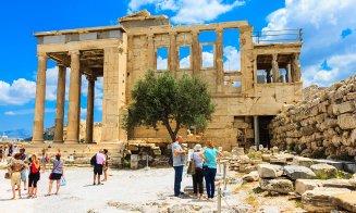 Relaxare în Grecia: Masca nu va mai fi obligatorie în aer liber