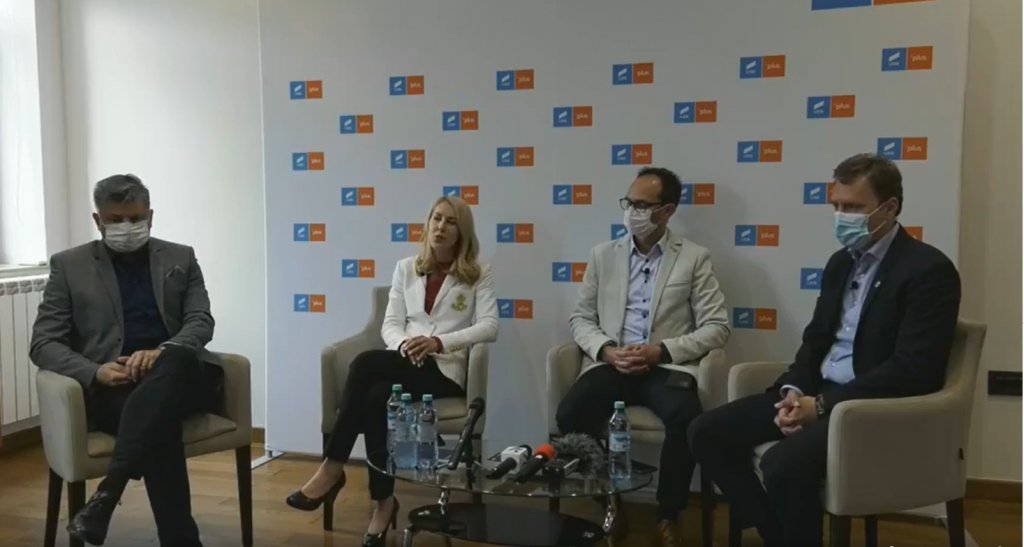 Parlamentarii USR-PLUS Cluj și-au prezentat raportul la 6 luni de activitate
