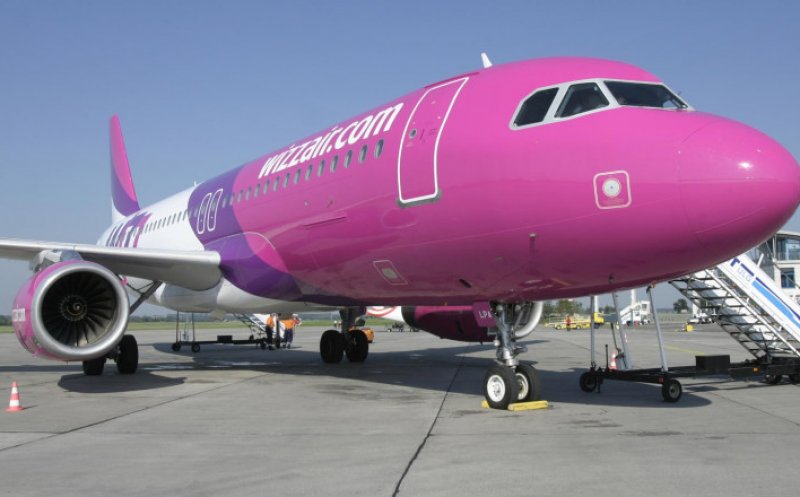 Ai făcut check-in-ul online la Wizz Air? Trebuie să treci și pe la ghișeul din aeroport pentru check-in-ul documentelor COVID
