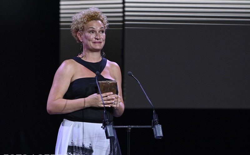 Cea mai bună actriţă în rol principal e la Cluj, la teatru independent. A primit premiu UNITER