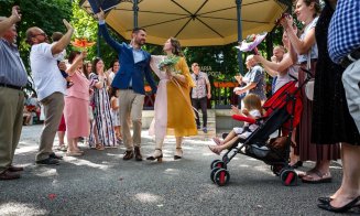 70 de căsătorii, în weekend, la Cluj-Napoca. Edilul, Emil Boc, a oficiat căsătoriile