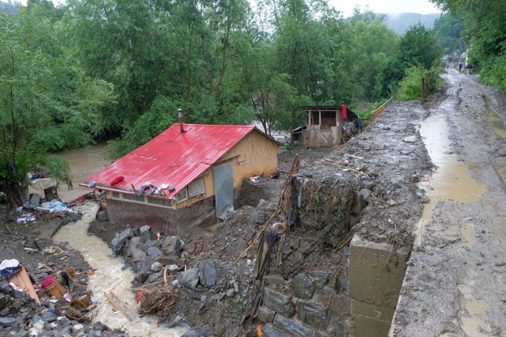 Adrian Dohotaru: În Roșia Montană sunt ghetouri mai rău ca în Pata Rât. Piatra a fost salvată, dar oamenii?