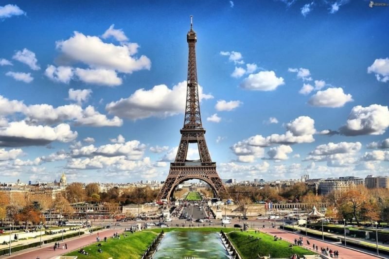Coronavirus / Un francez din doi este vaccinat complet