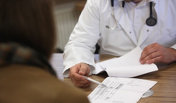 CNAS a lansat Ghidul asiguratului. Pachetele de servicii medicale de care poți beneficia