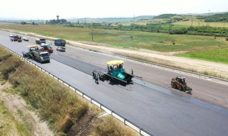 Drulă: Pe Autostrada A10 Sebeș-Turda, lotul 2, se toarnă ultimul strat de asfalt