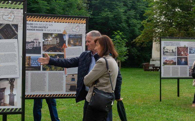 Expoziția „Castele și cetăți de pe Valea Someșului”, în Parcul Etnografic din Cluj
