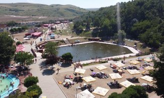 Relaxare la Băile Cojocna de UNTOLD. Oferte de neratat, cu transport şi camping