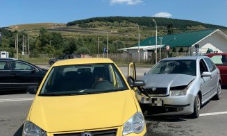 Accident cu trei răniți în Vâlcele. Intervine SMURD-ul