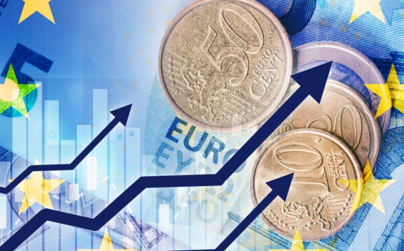 Euro, un nou maxim istoric în raport cu leul. La cât a fost cotat