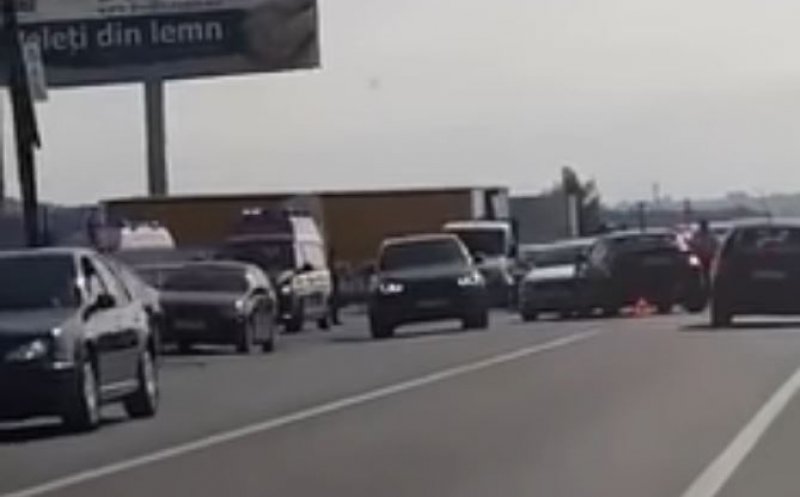 Accident înainte de Gilău, la târgul de mașini