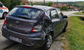 Accident cu două mașini și un TIR pe Cluj - Turda