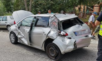 Accident cu două mașini și un TIR pe Cluj - Turda