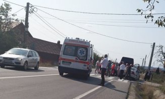 Încă un accident la Cluj. Implicat și un taxi