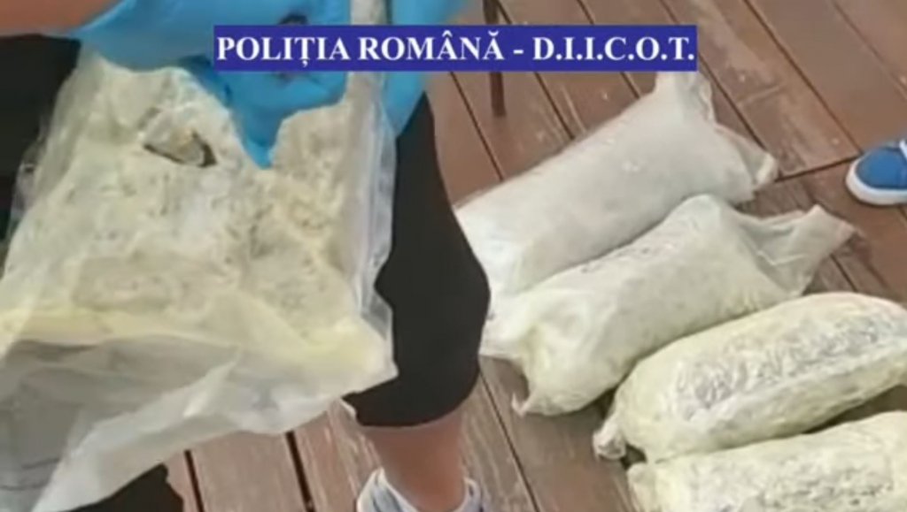 Tânăr din Cluj, prins cu mașina plină de droguri