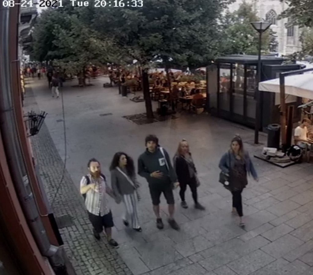 Sunt căutaţi 5 spanioli care au fugit fără să plătească din Che Guevara Social Pub. Vor primi o "lecţie de bun simţ" à la Cluj