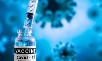 Unii români pun presiune pe medici să le dea certificatul de vaccinare fără să se imunizeze. Medic de familie: ''Îl cer pur și simplu''