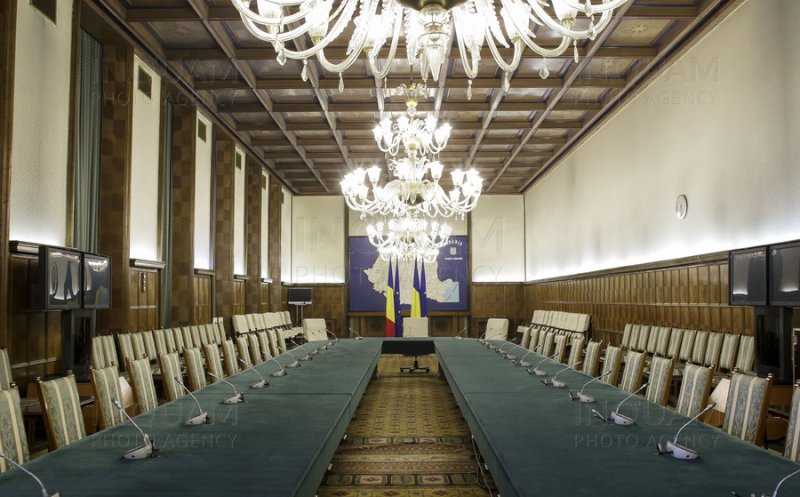 Miniştrii USR PLUS nu vor participa astăzi la şedinţa de guvern