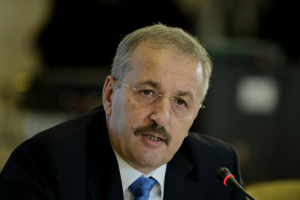 Vasile Dîncu, despre Florin Cîțu: E terminat. Fie că ajunge președintele PNL, fie că nu ajunge, nu-l va mai vota nimeni