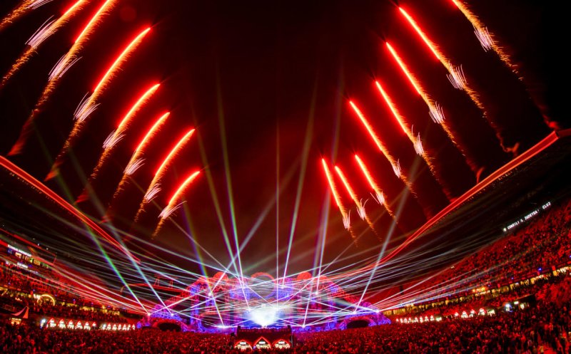 Peste 35 milioane euro rămân în Cluj-Napoca, în urma UNTOLD 2021. Organizatorii înlocuiesc, în totalitate, gazonul de pe Cluj Arena
