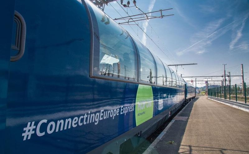 Trenul care înconjoară Europa a ajuns în România. Când sosește la Cluj